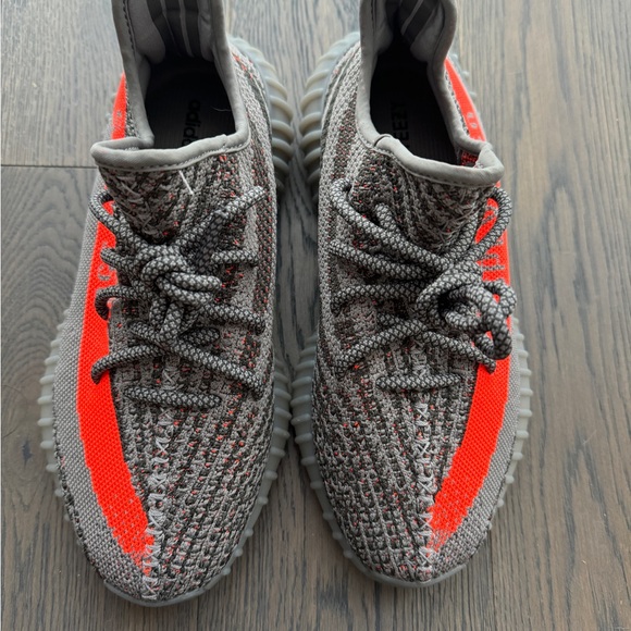 Yeezy Boost 350 - Picture 3 of 5